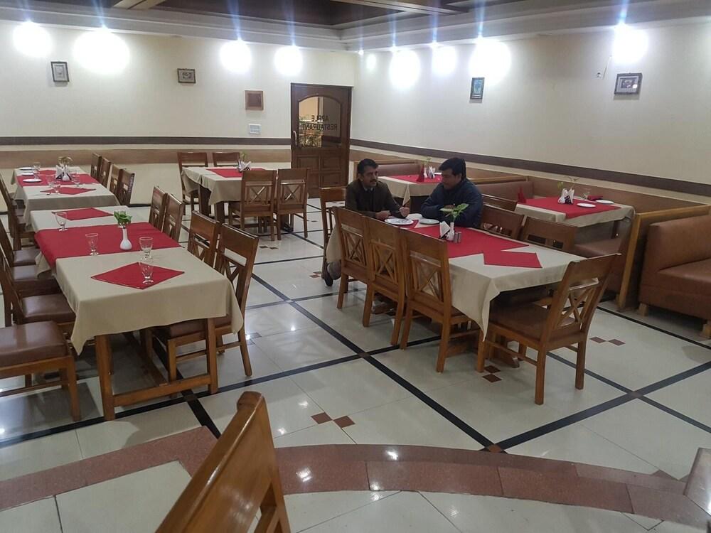 Chandīgarh Hotel Park Inn מראה חיצוני תמונה