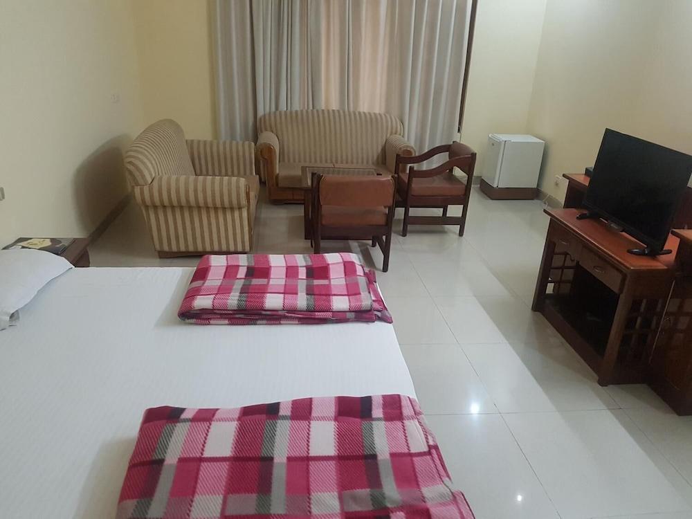 Chandīgarh Hotel Park Inn מראה חיצוני תמונה