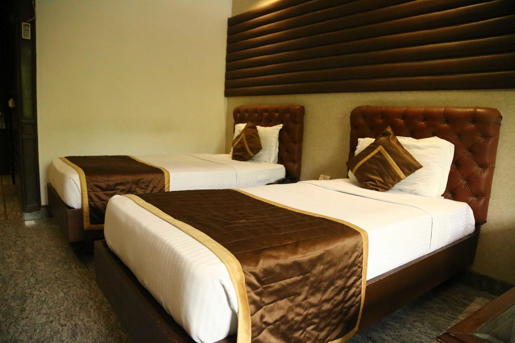 Chandīgarh Hotel Park Inn מראה חיצוני תמונה