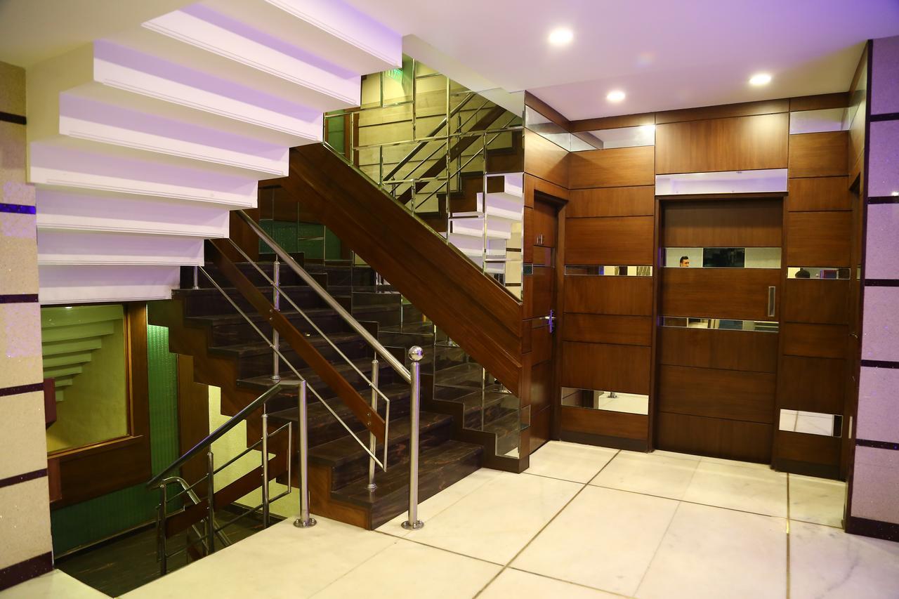 Chandīgarh Hotel Park Inn מראה חיצוני תמונה