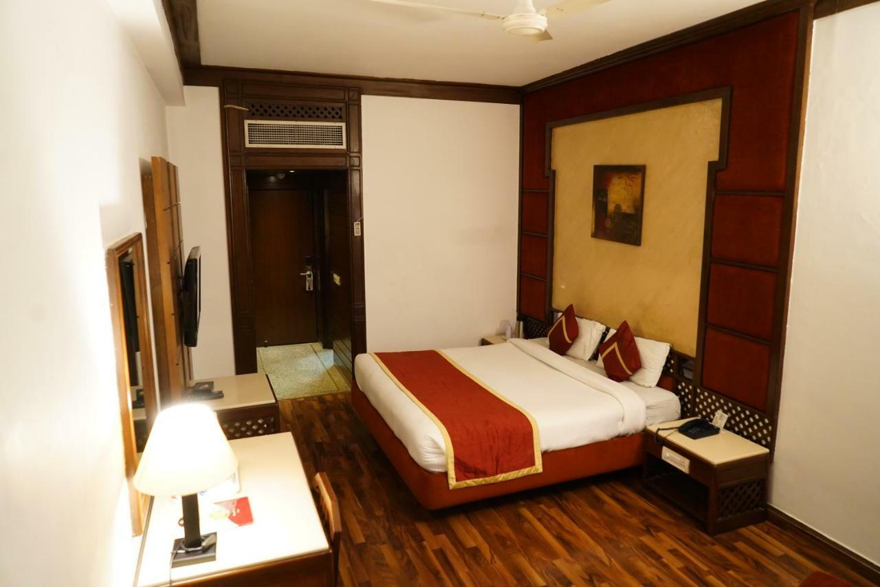 Chandīgarh Hotel Park Inn מראה חיצוני תמונה