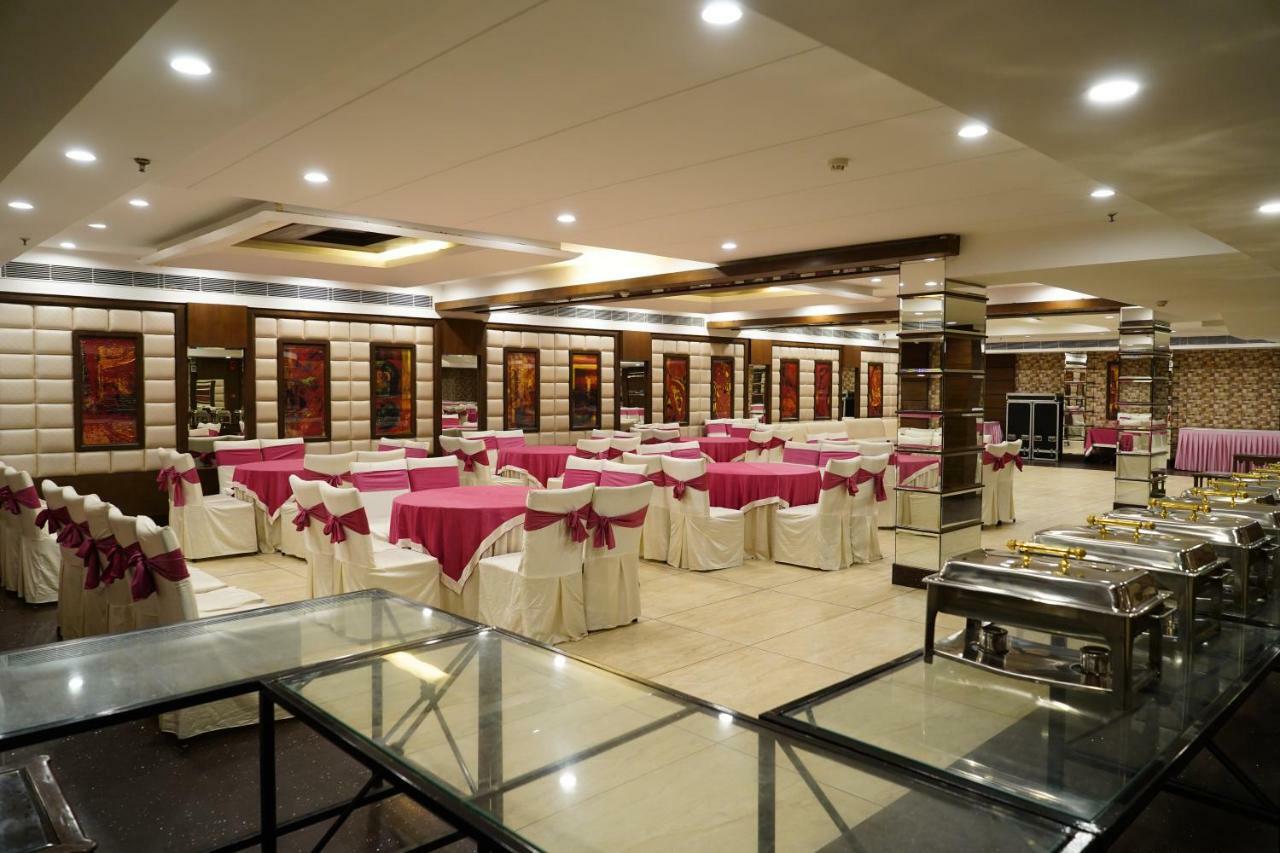 Chandīgarh Hotel Park Inn מראה חיצוני תמונה
